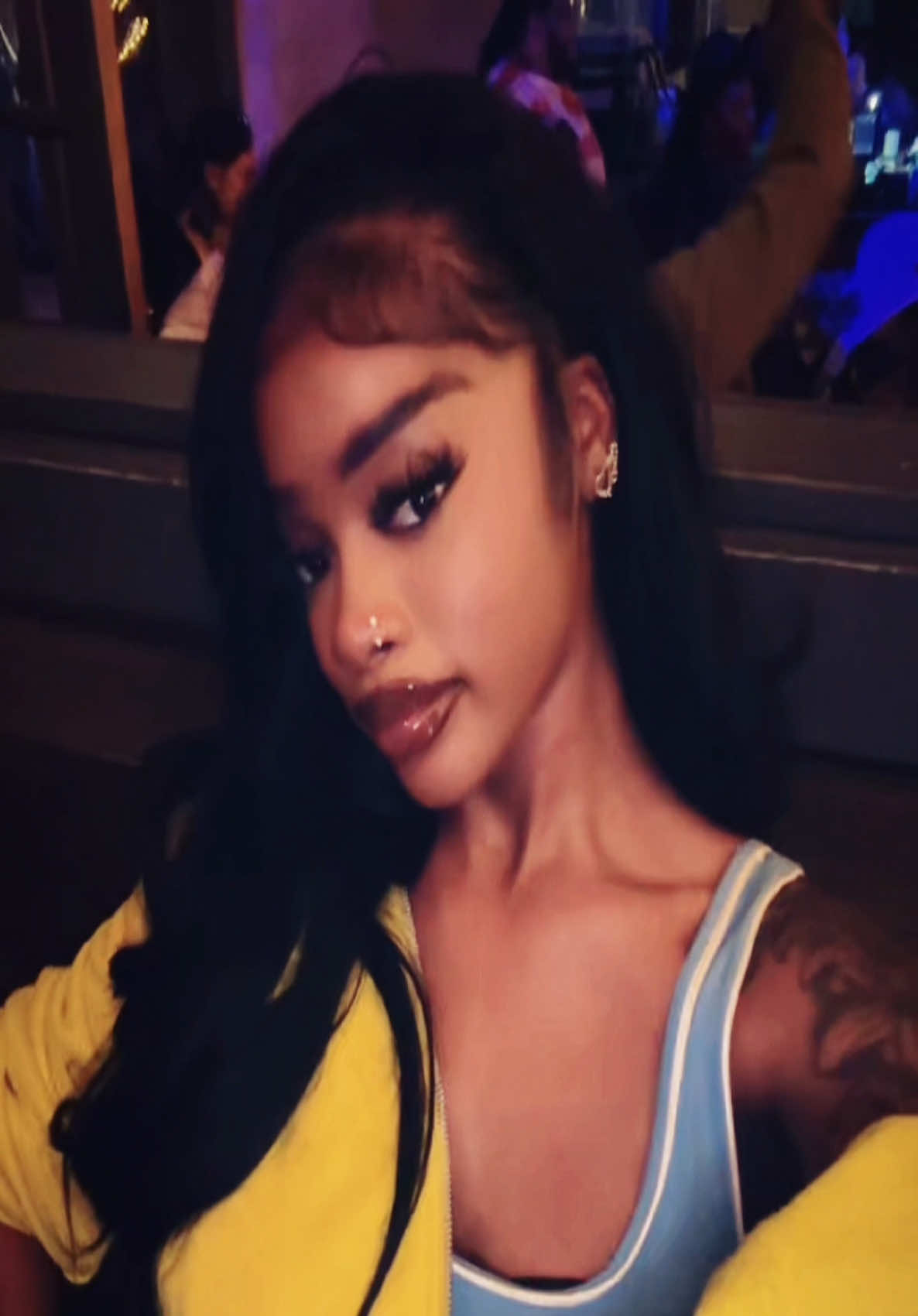 @himynameessence🥥
