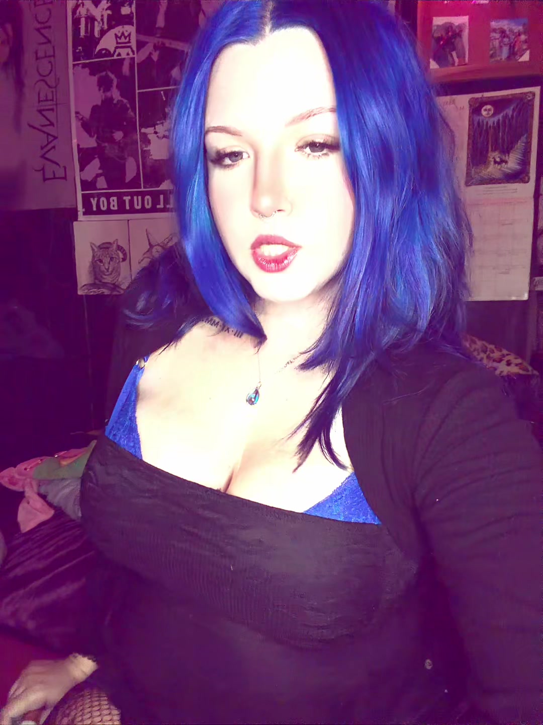 @🕷️