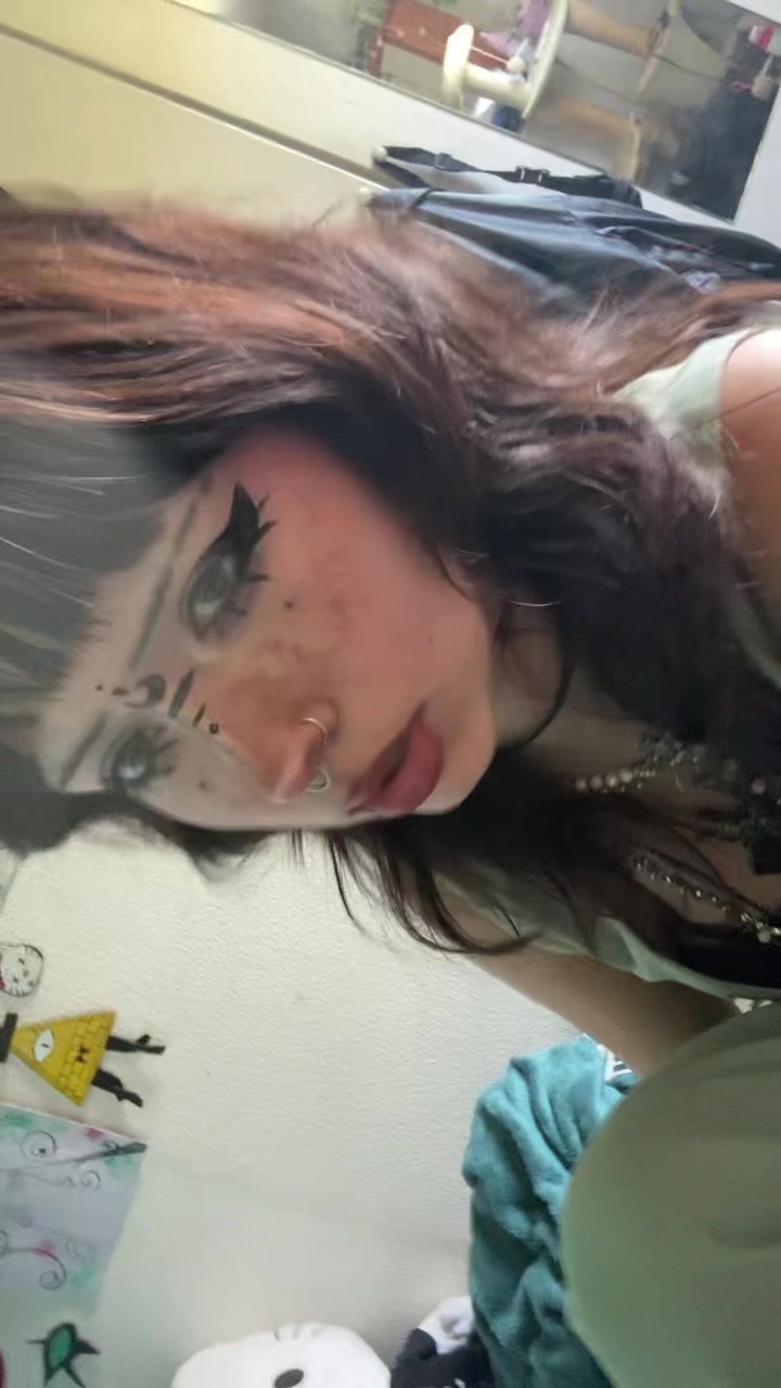 @★