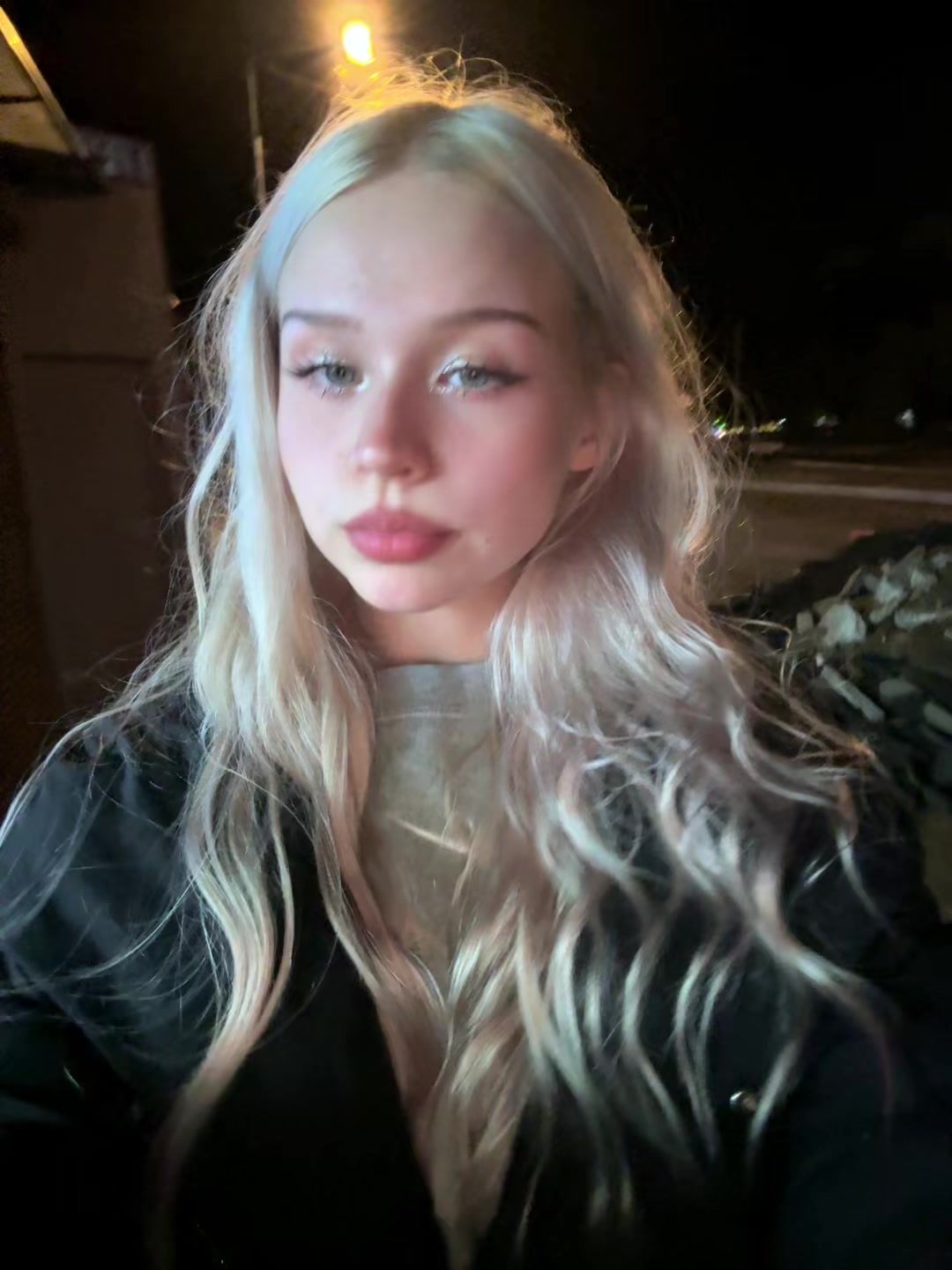 @LiLi Ka