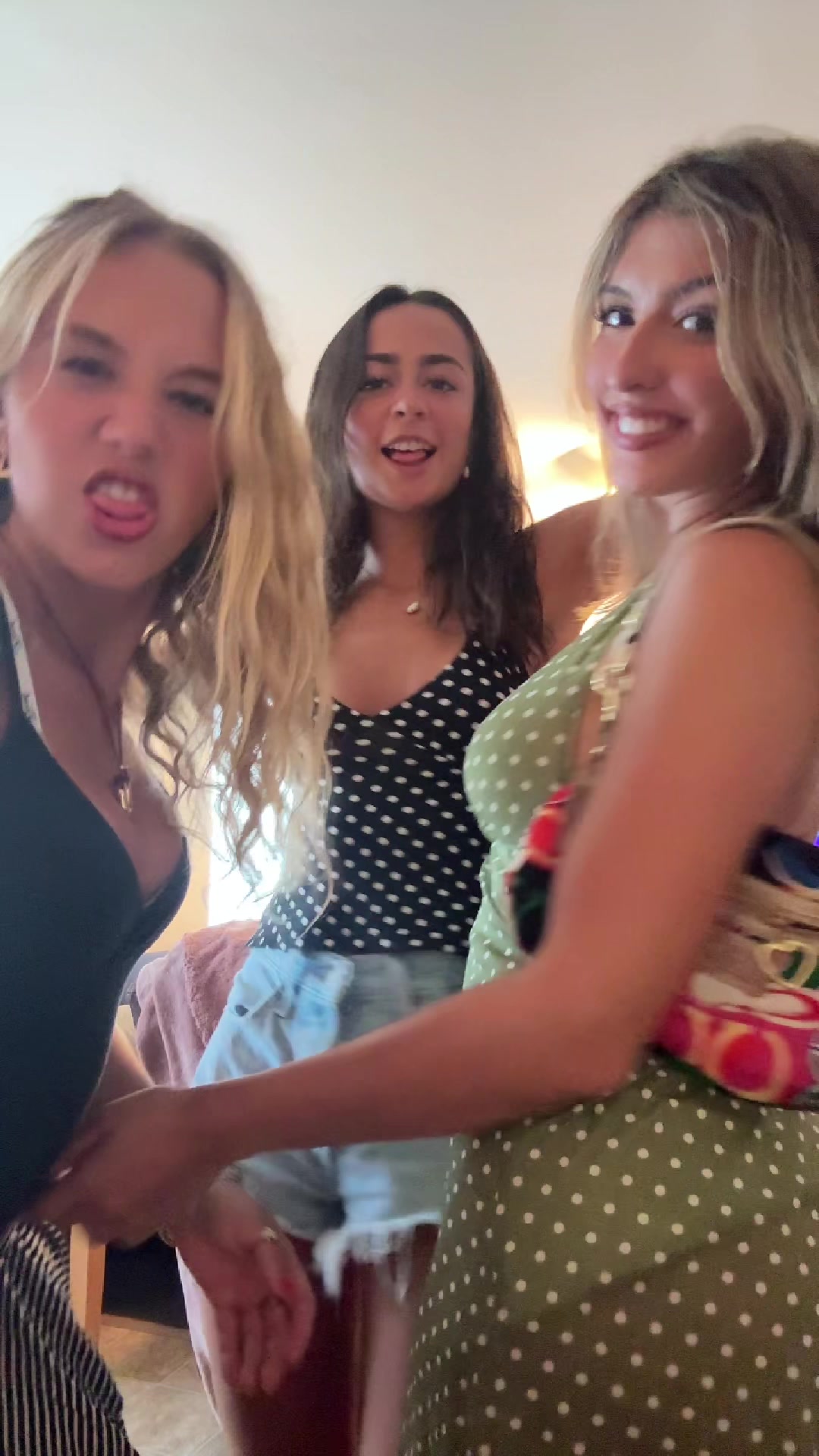 @Victoria