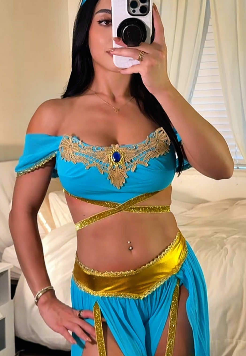 @Romina Iranmanesh