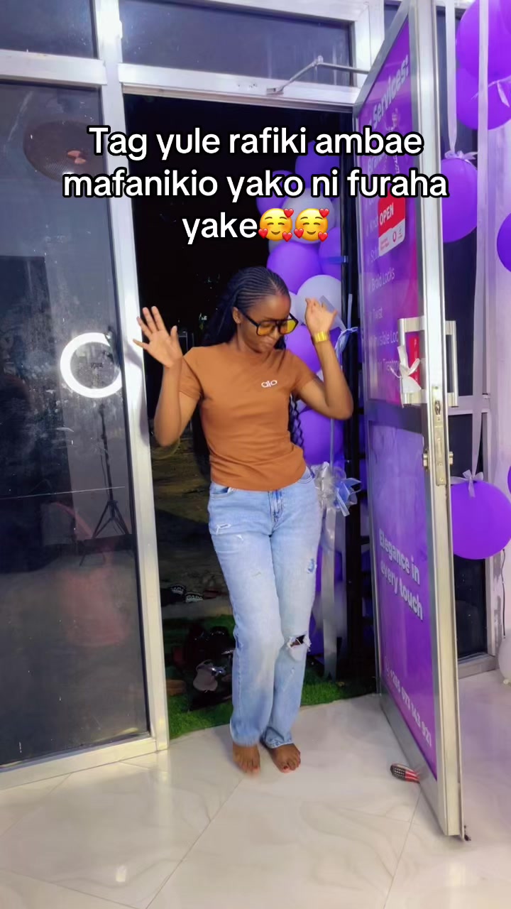 @Lisalisa