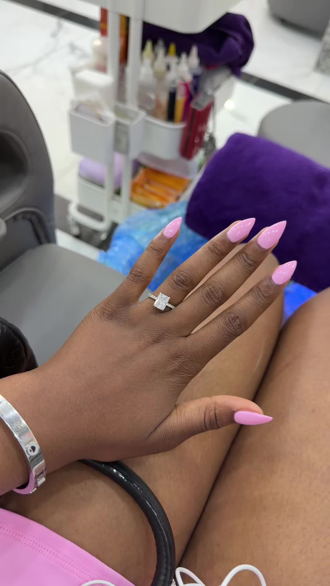 @Taniya🎀