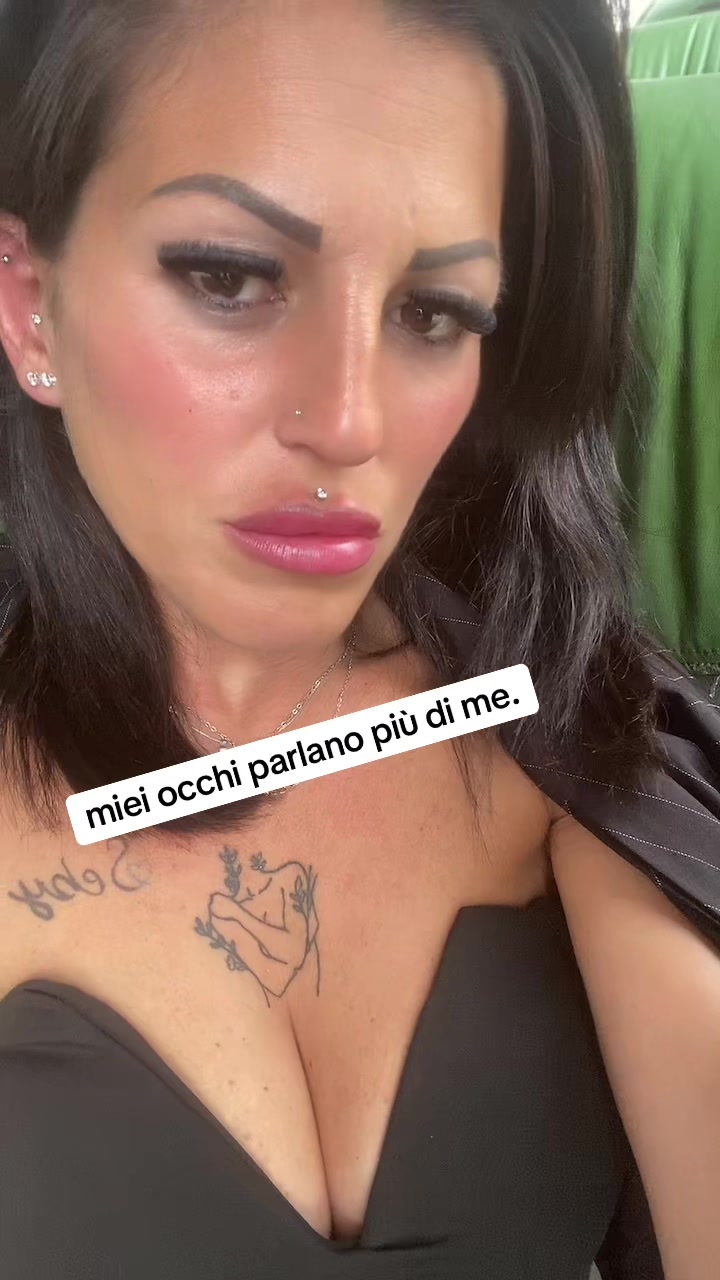 @Rosy🖤🐍