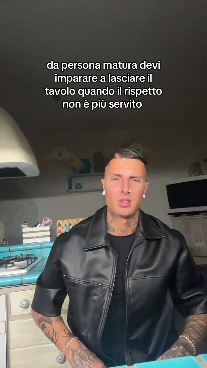 @𝐑𝐀𝐔𝐋 𝐌𝐔𝐒𝐓𝐎 🦇