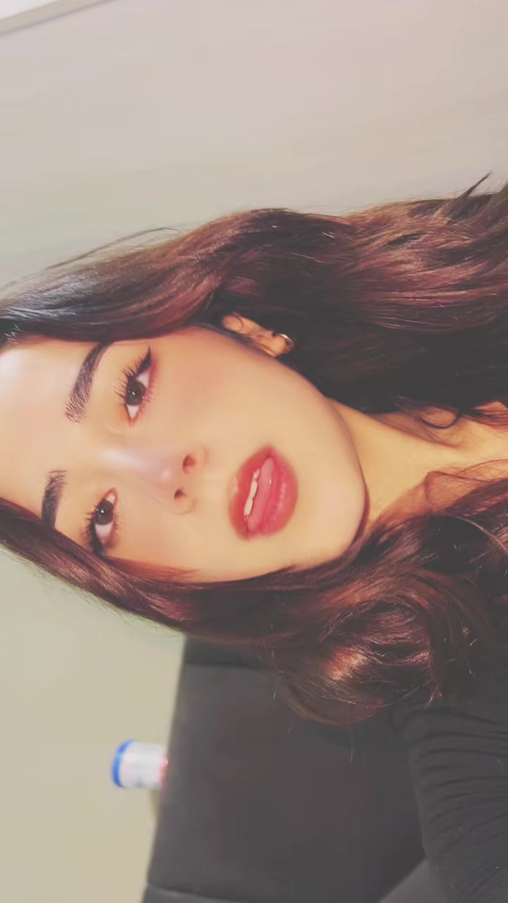 @Futura Esposa de Paul Colonia✨