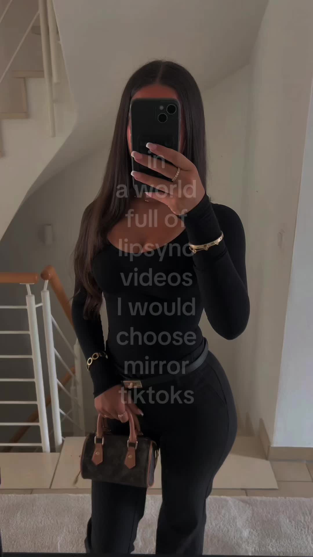@𝐋 𝐔 𝐈 𝐒 𝐀 🇦🇱