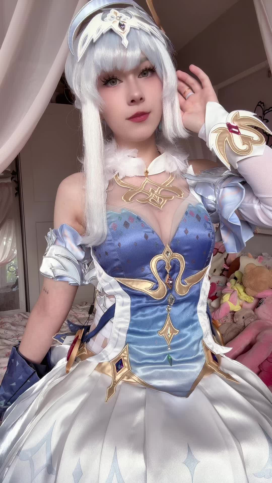 @miko_c0splay_