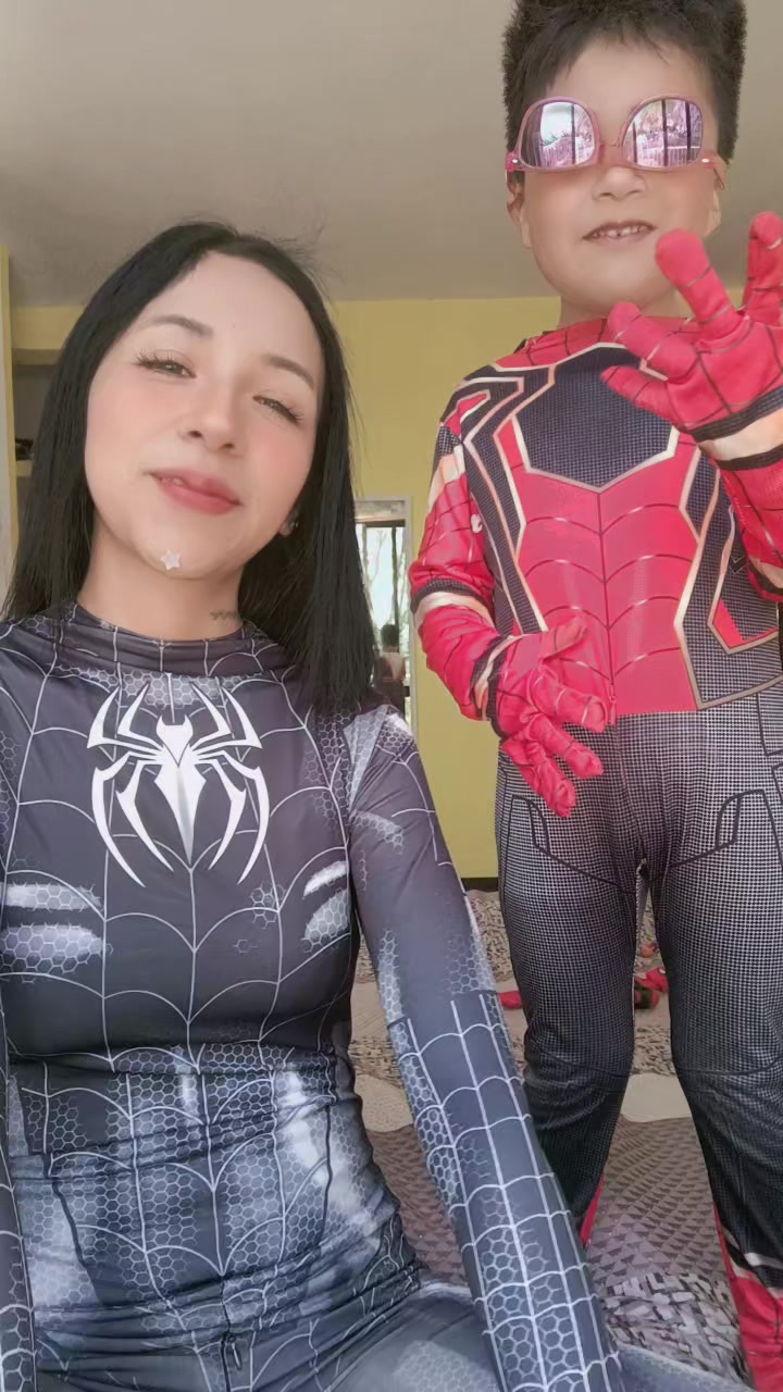 @Guadalupe Hernandez Ü