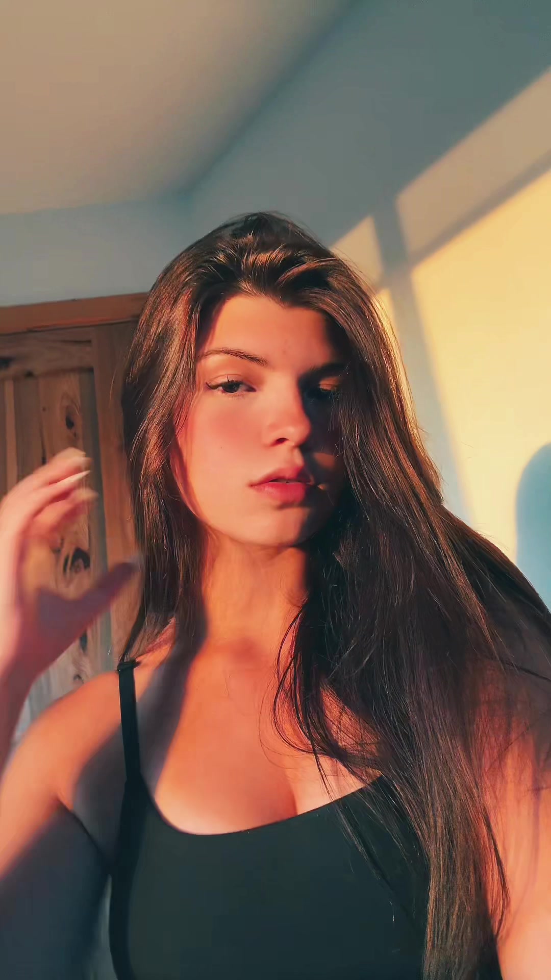 @tessa elyse ⋆˚࿔