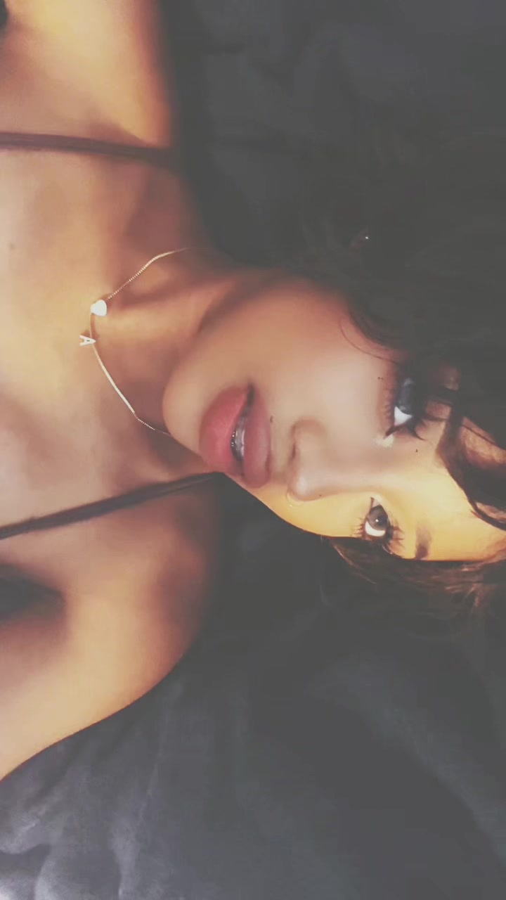 @ashlynj