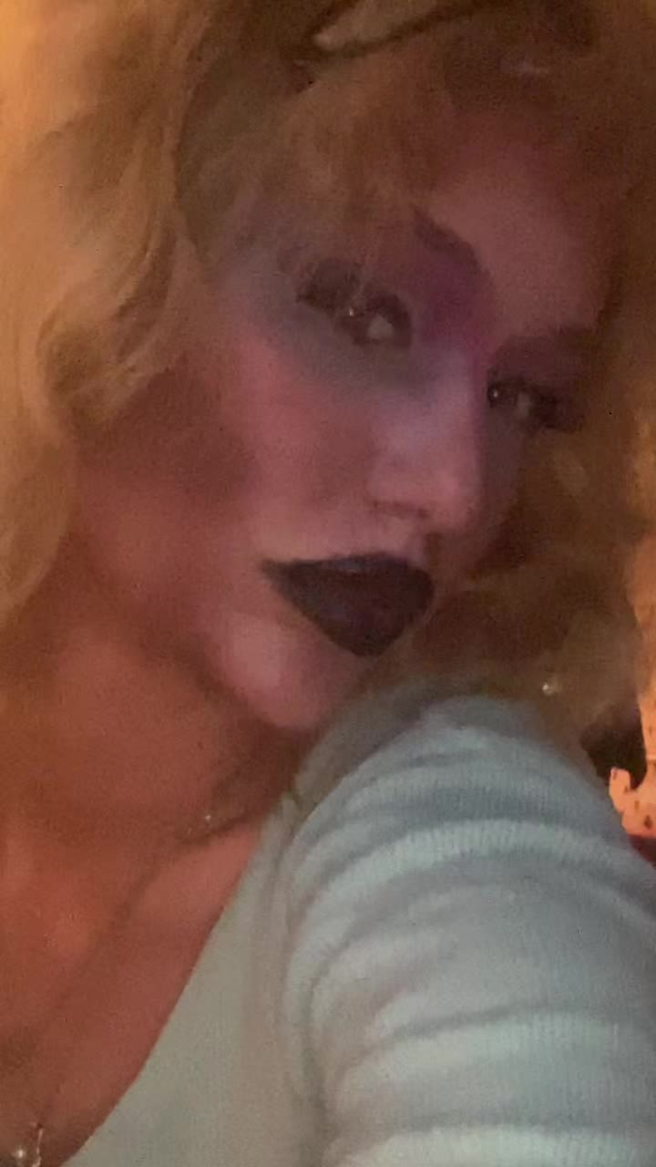 @EllaTheAngel