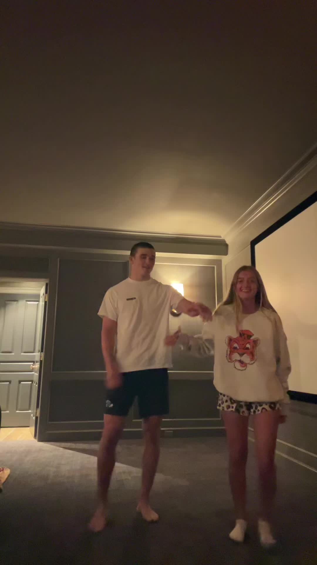 @t