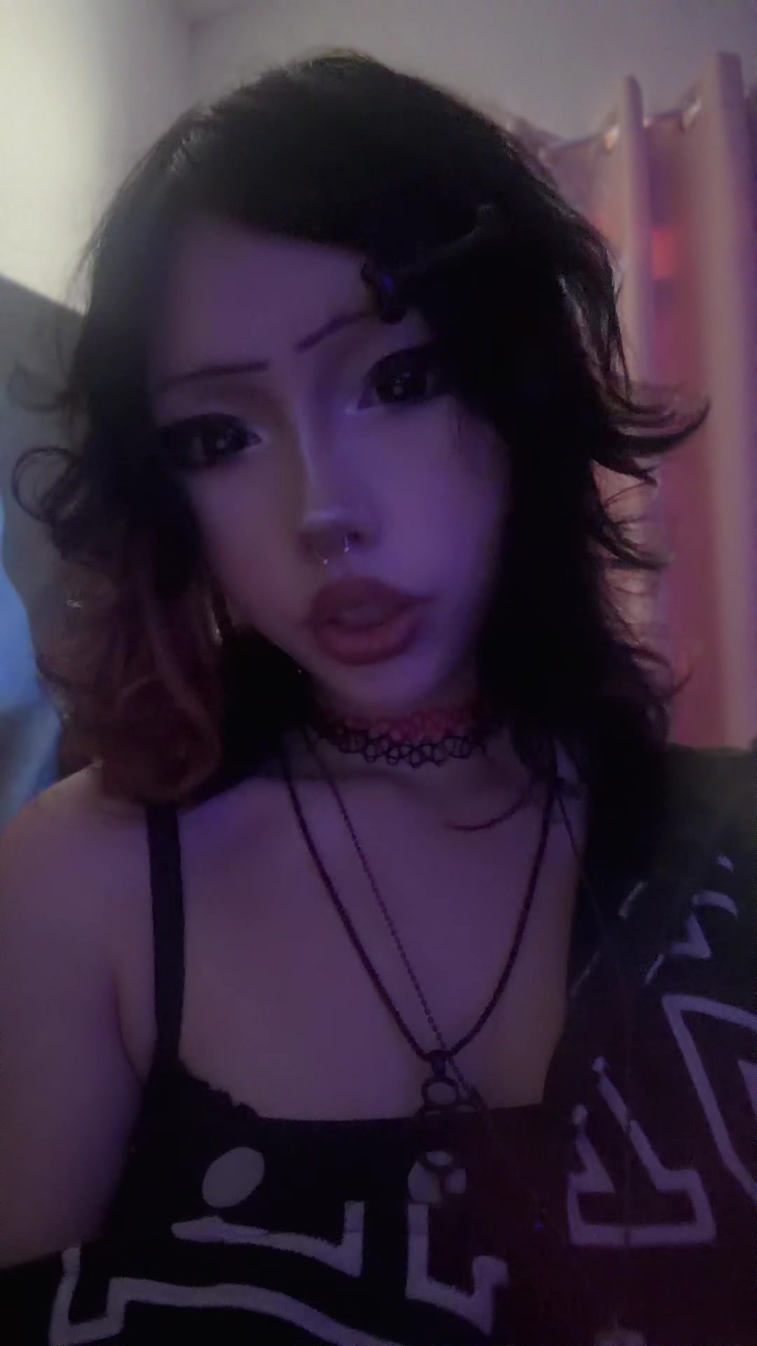 @☢︎