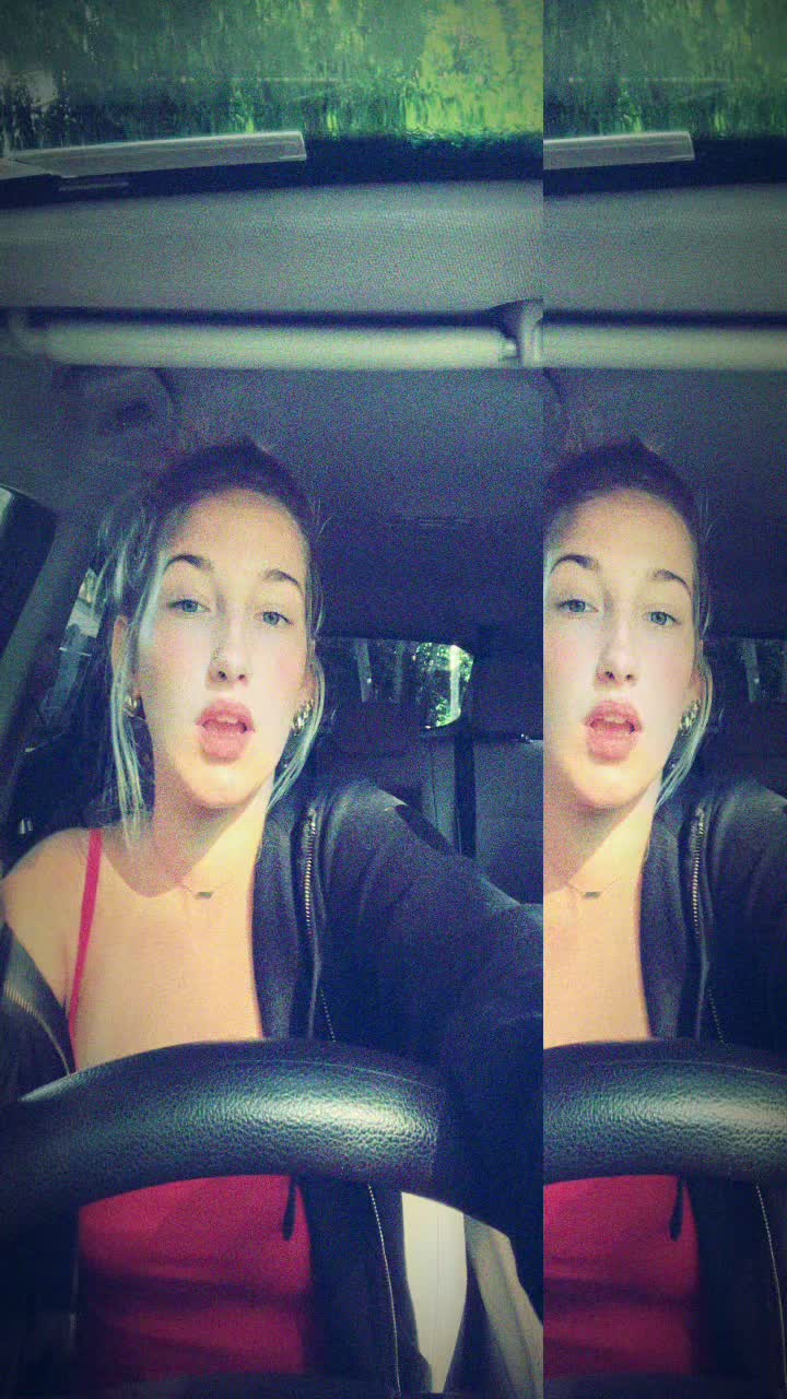 @_emileemorris