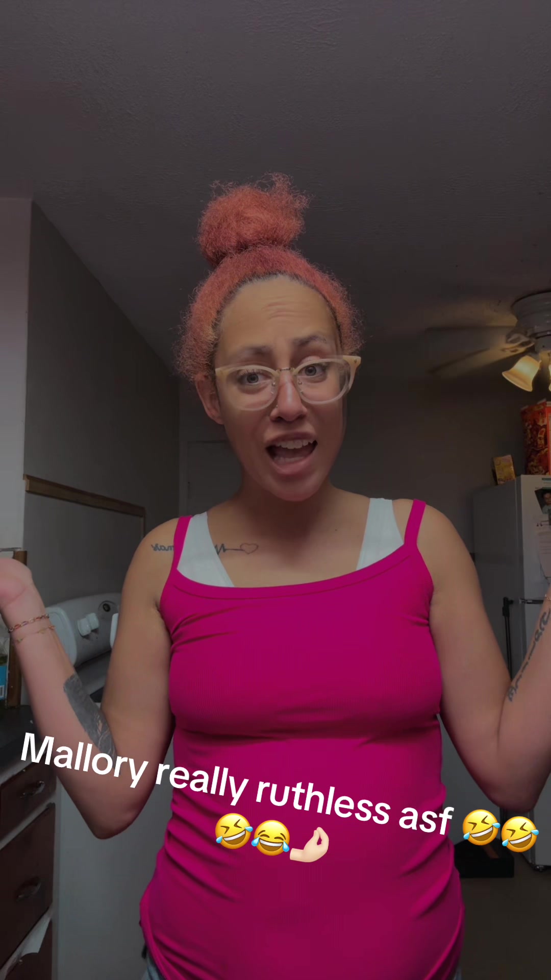 @hollimariee24