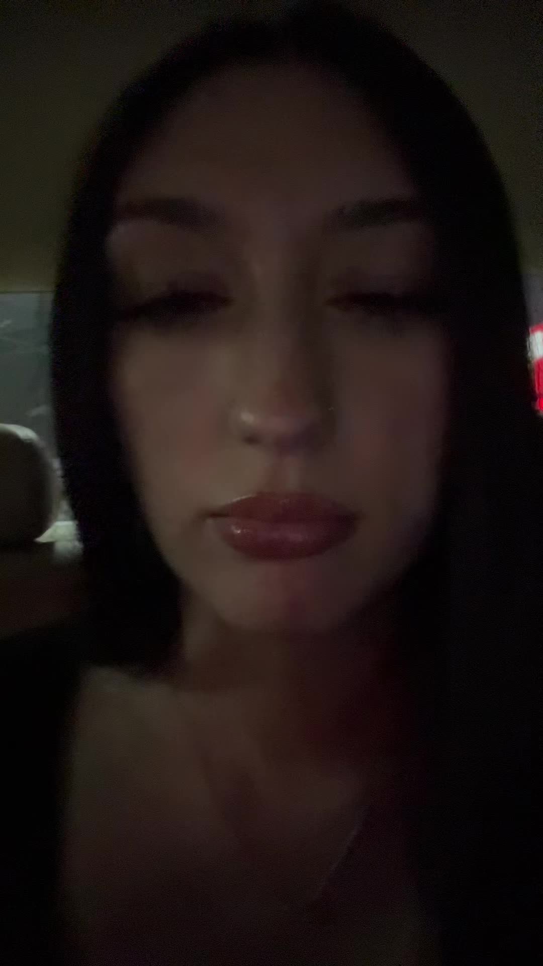 @️