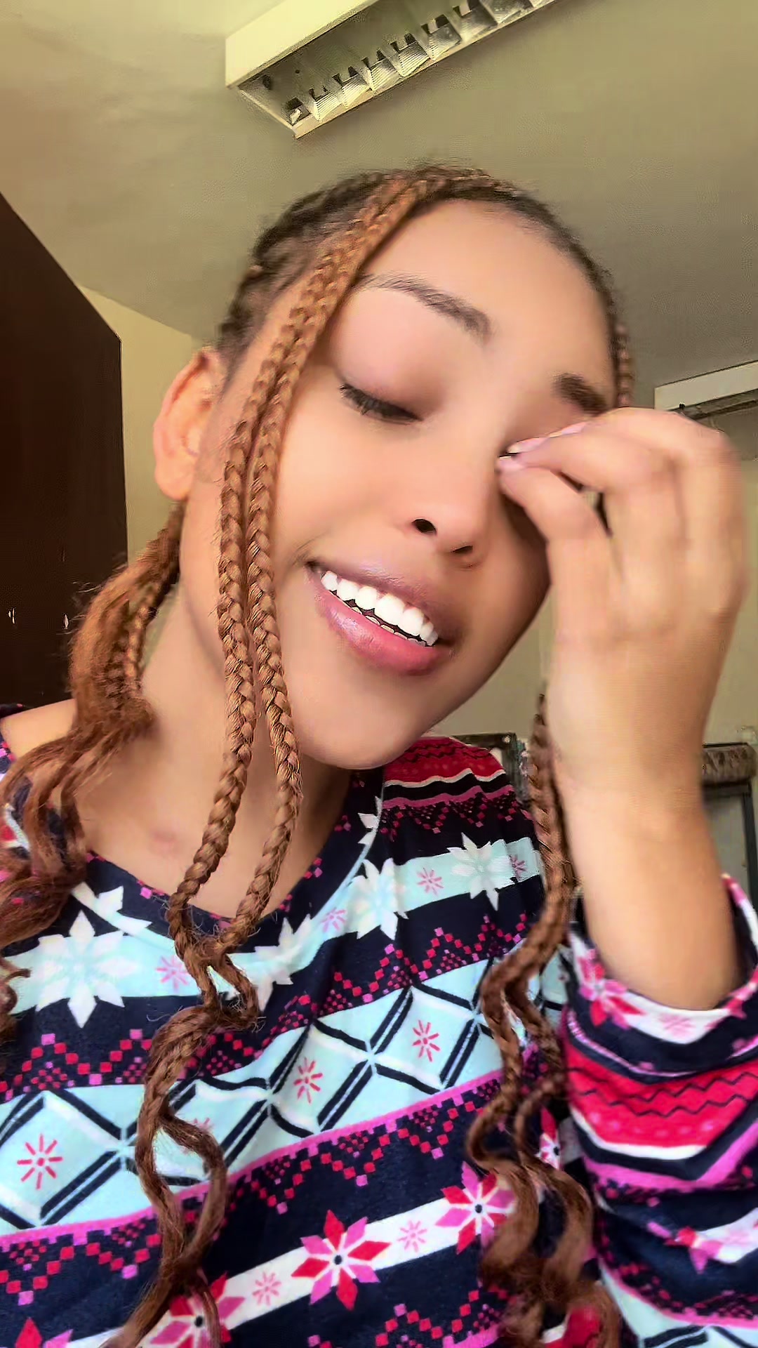 @blushymeti_12