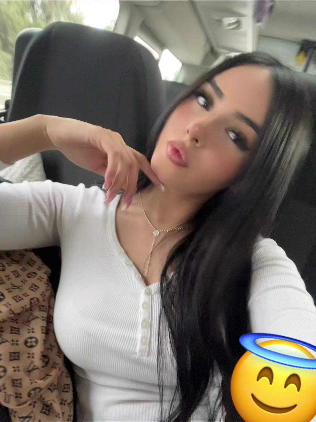@adarivers_