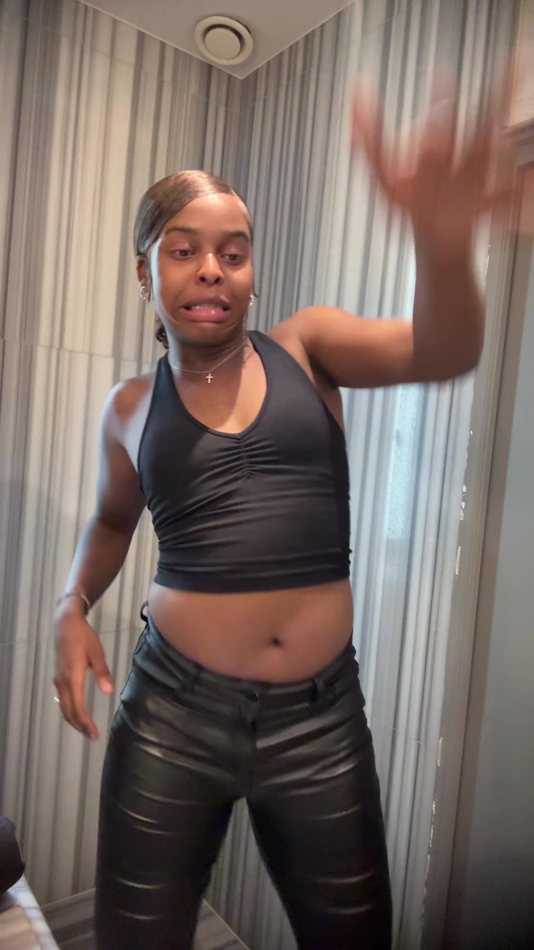 @Sam Ndombolo