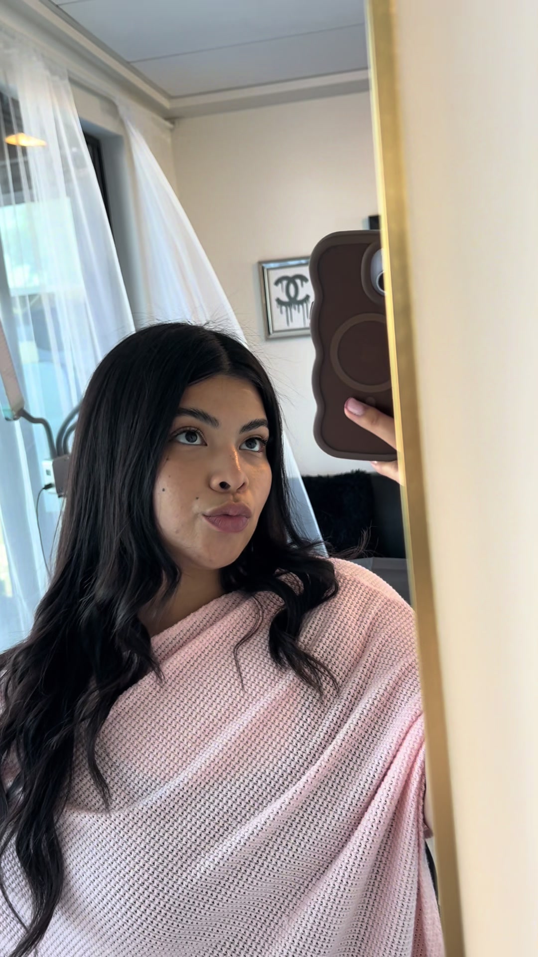 @Barebybee