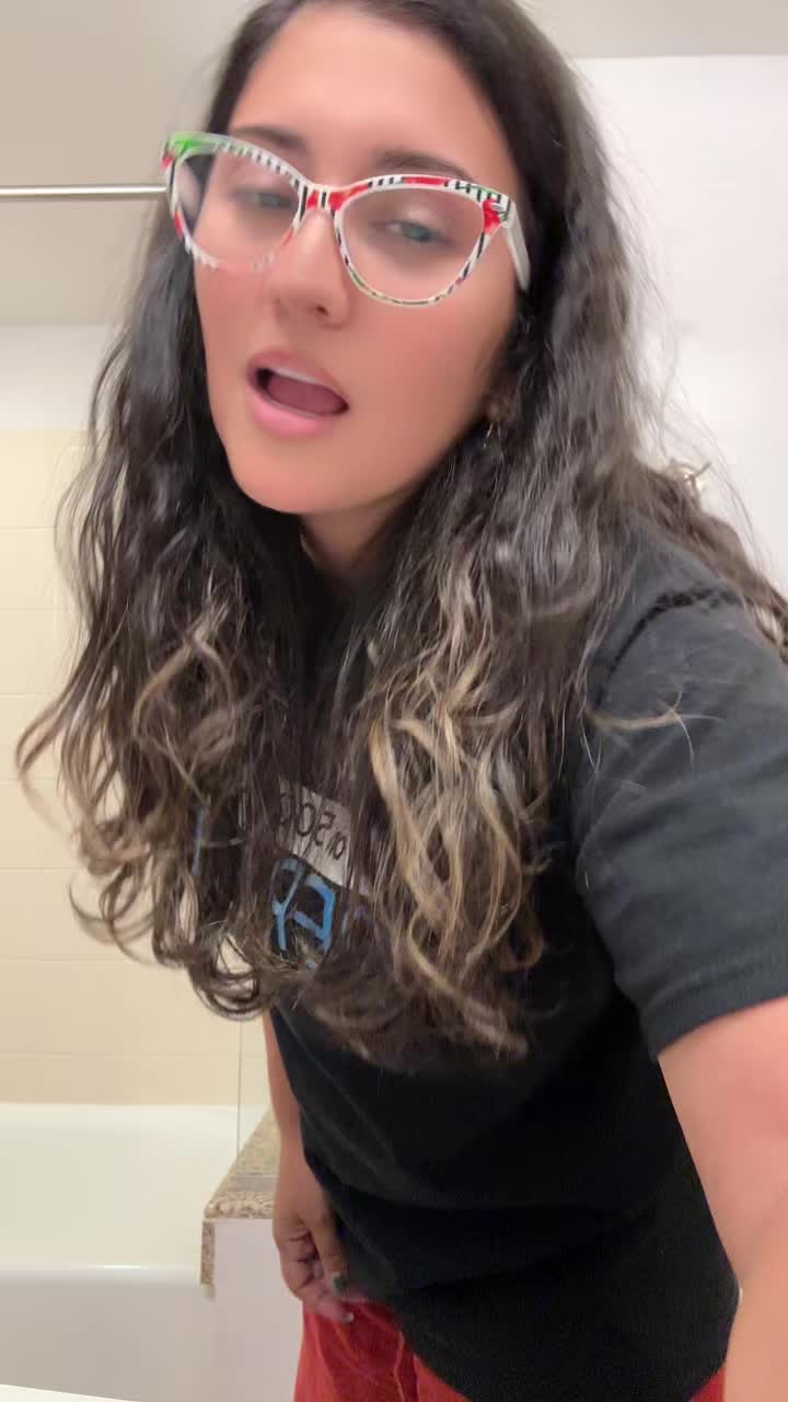 @Marivel