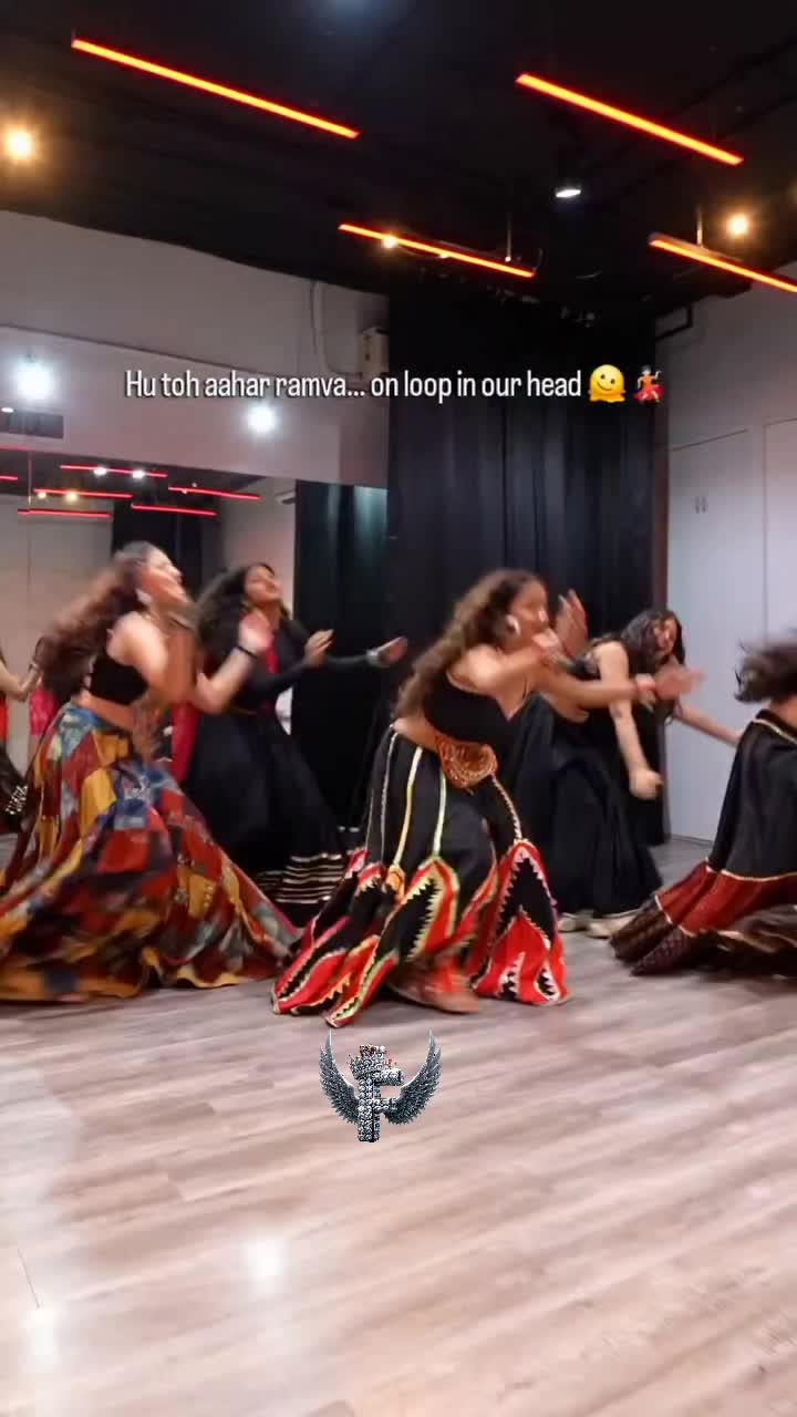 @بیگانه