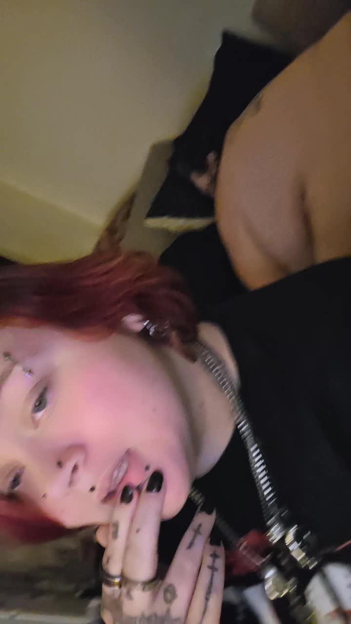@damages_wifey
