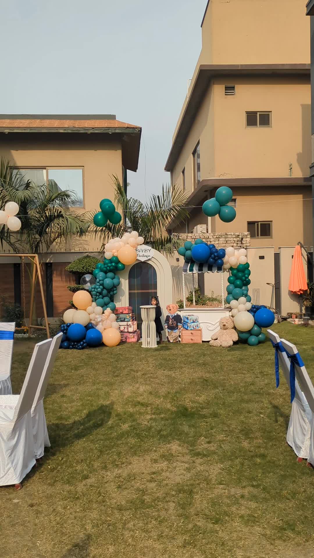 @festivars