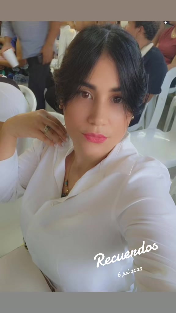 @Clari Polanco