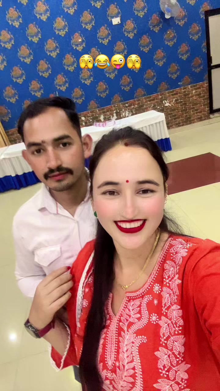 @NISHA OLI❤️