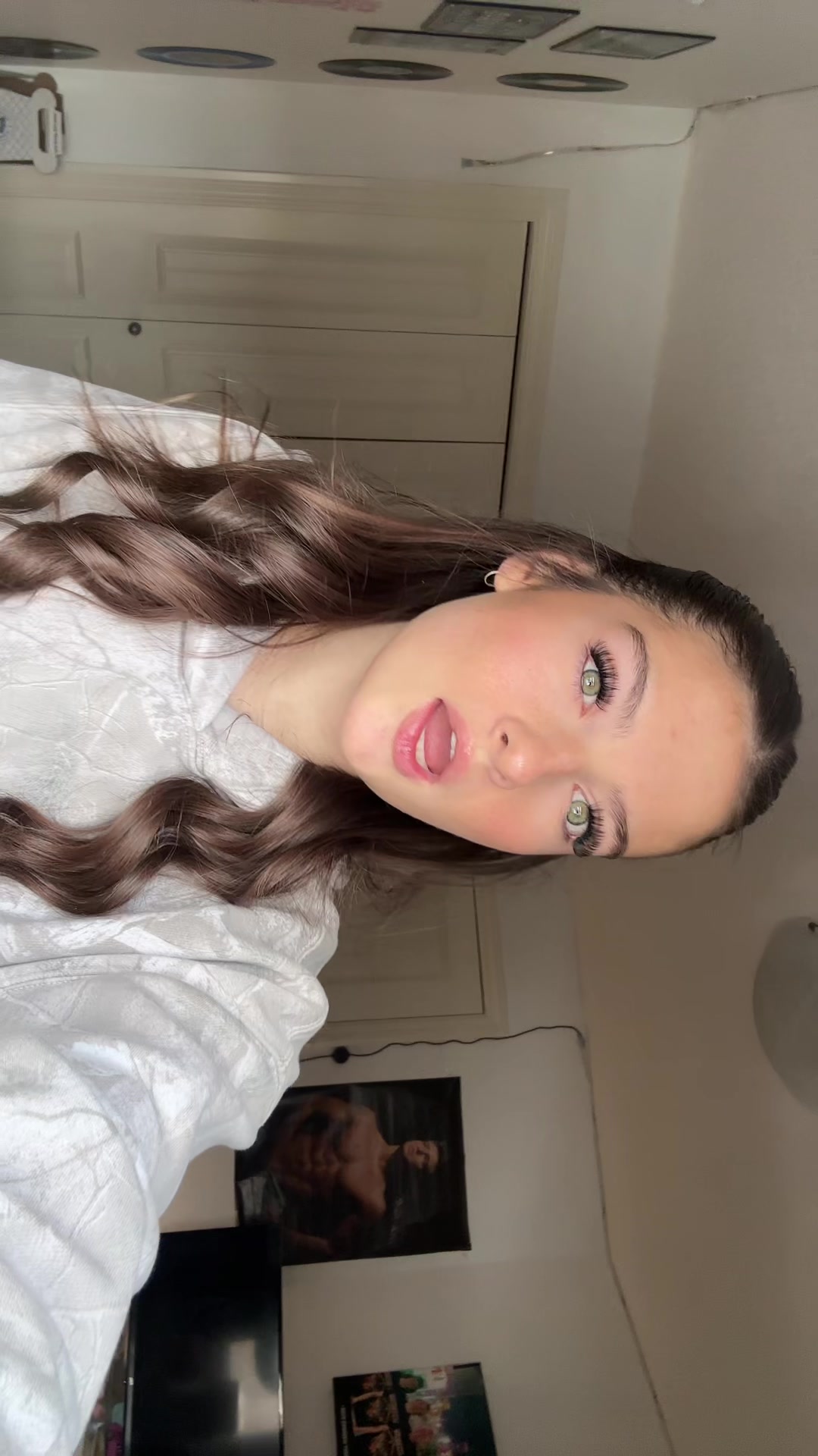@shakeitfordilfs