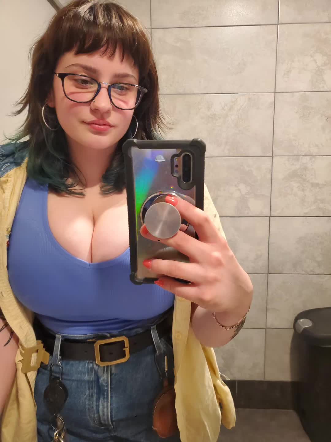 @Vic