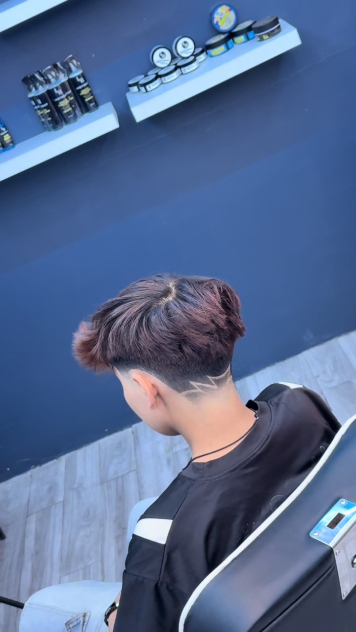 @LHBARBERS