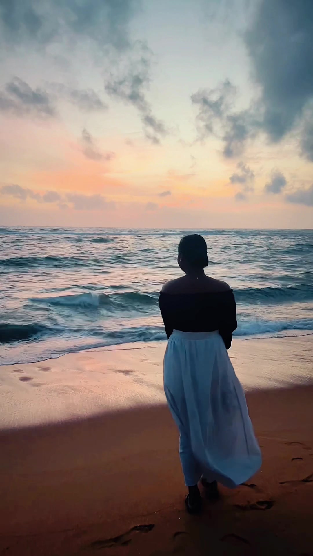 @Sunari- සුනාරි- சுனாரி