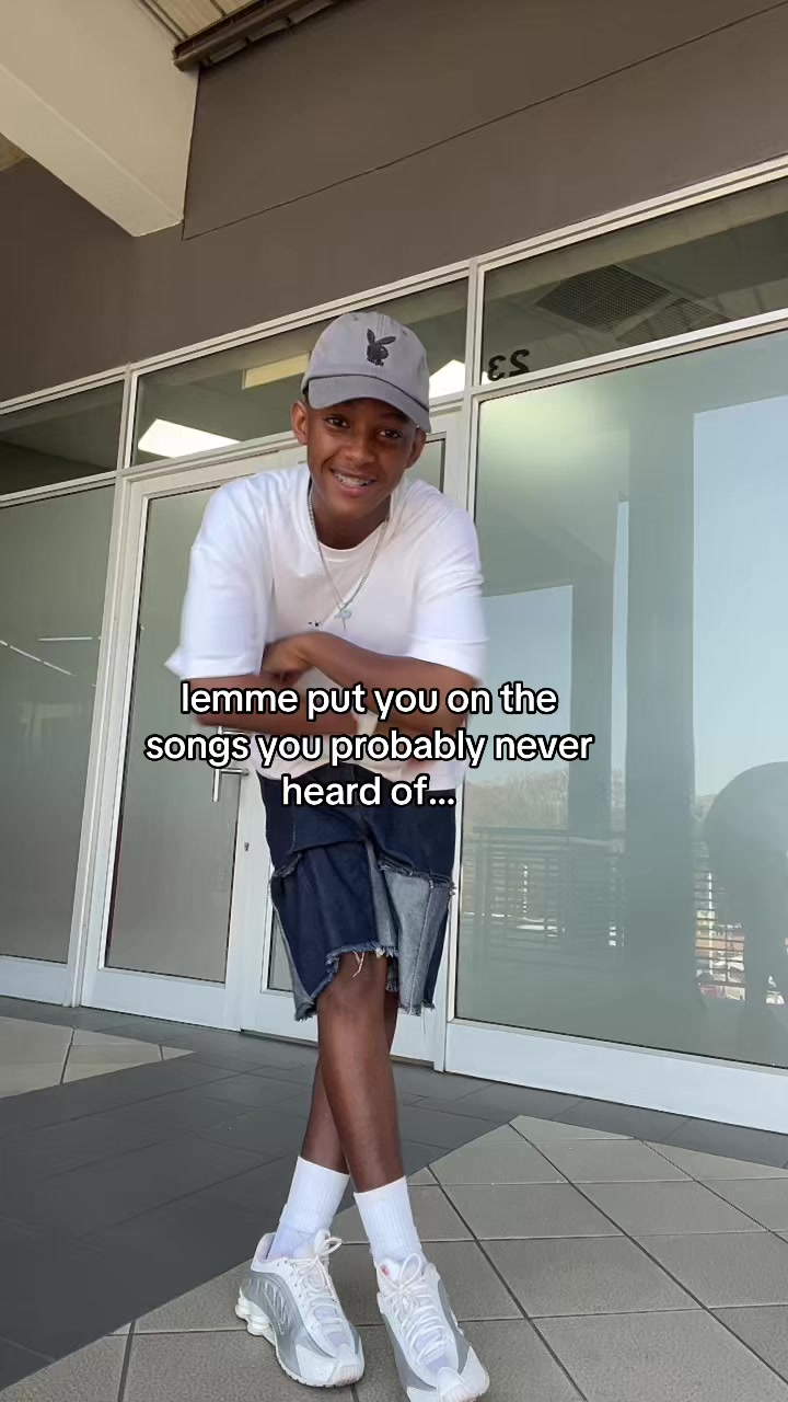 @Kamogelo_Innocent_