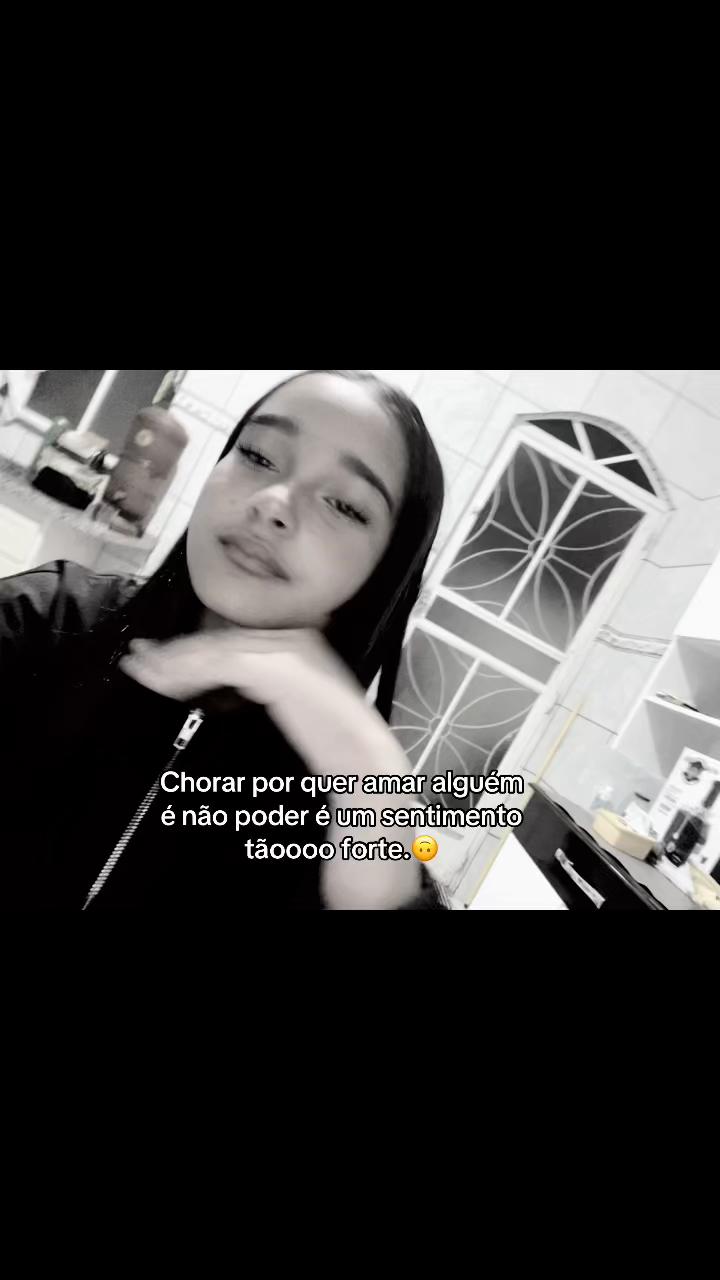 @garota mist&eacute;rio 🕵🏻&zwj;♀️