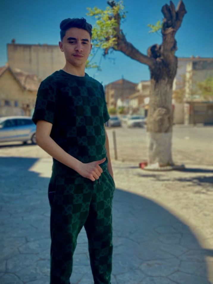 @hichem._lns