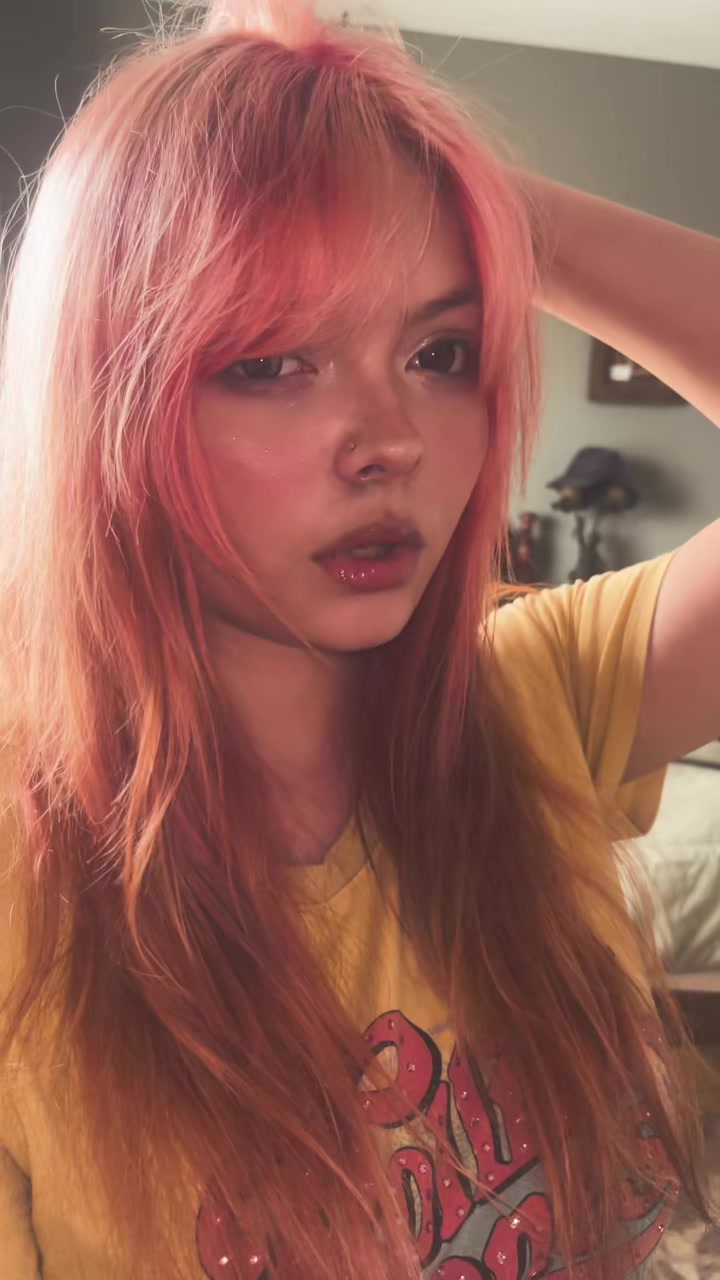 @️