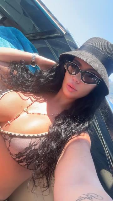 @Holabebesita_27
