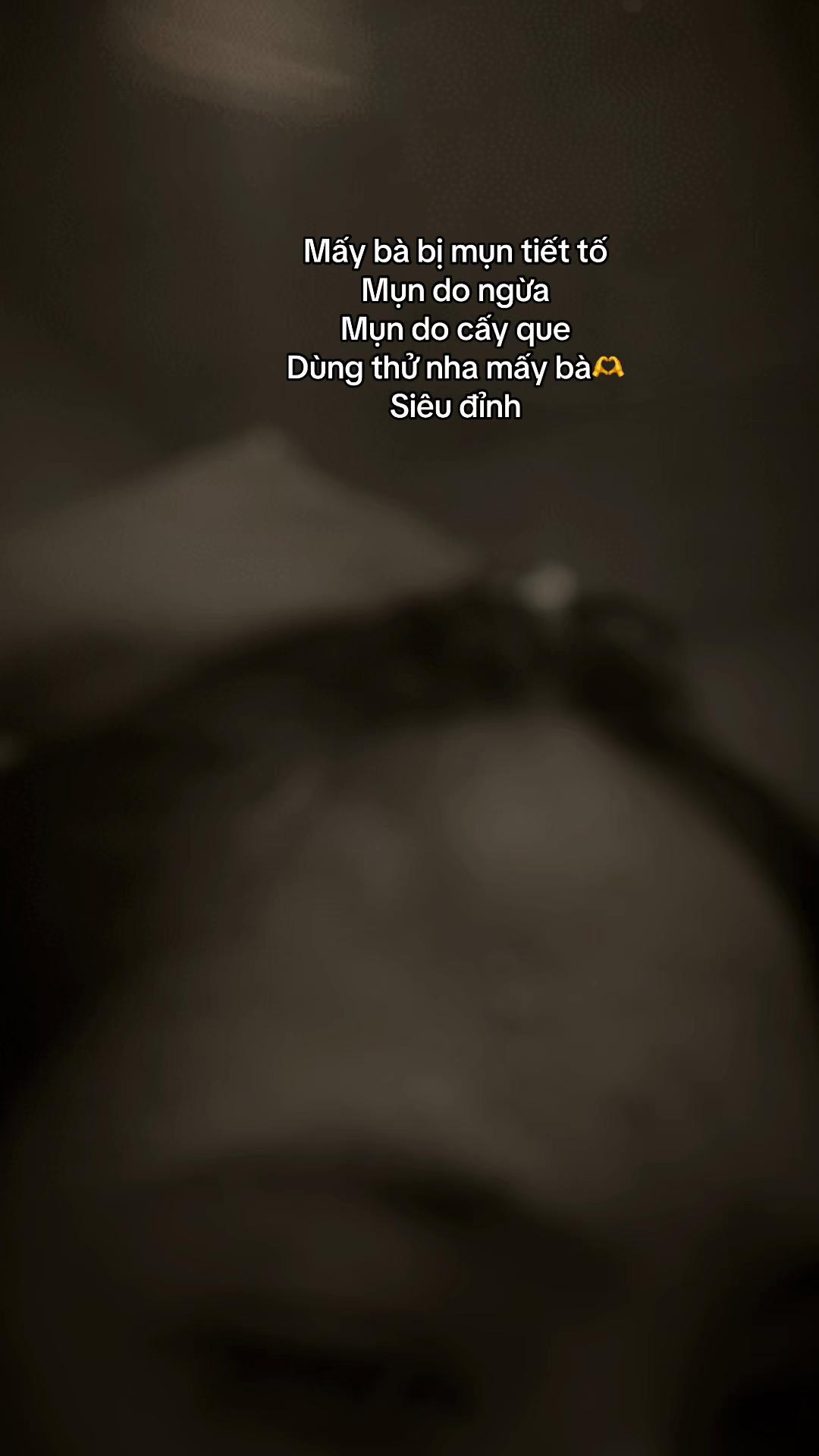 @Uy&ecirc;n Nhi