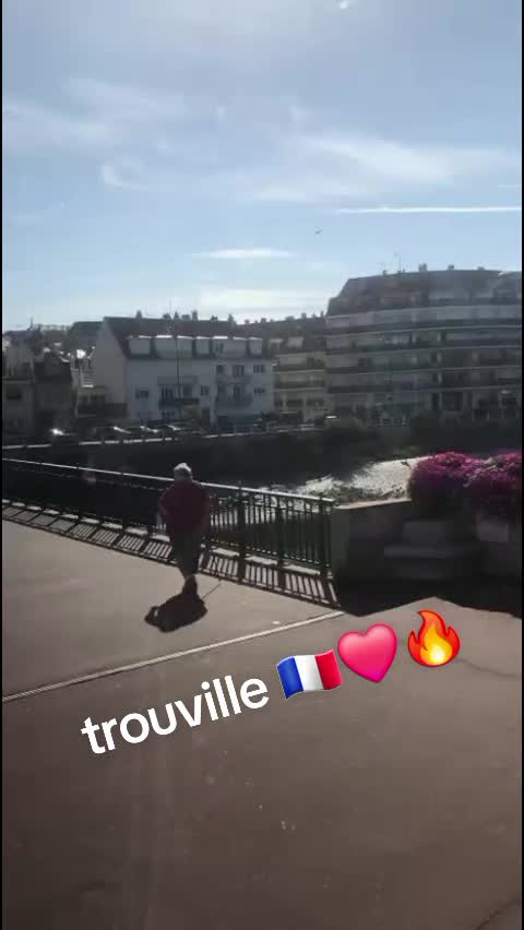 @Nanou Élégance 🇨🇵🇩🇿