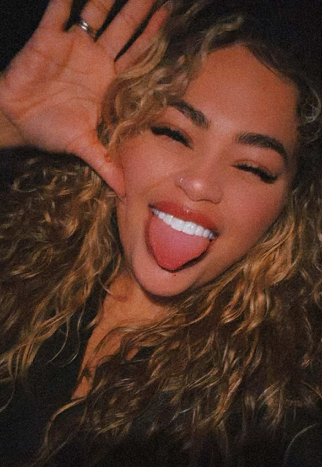 @angiechrismontana🇭🇳🌴