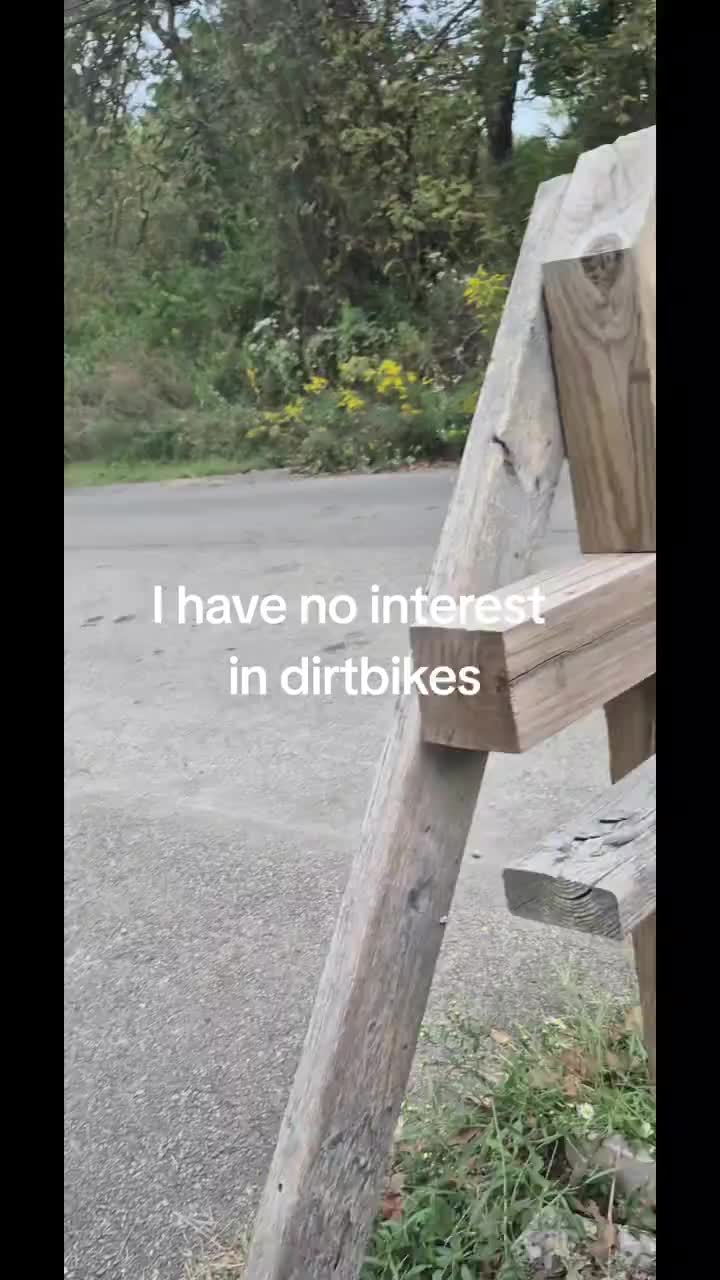 @𝒃𝒓𝒐𝒐𝒌𝒊𝒆