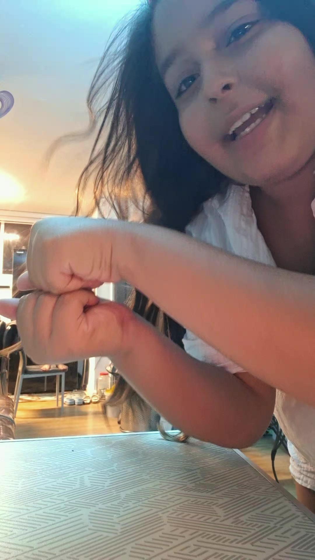 @🪬Ella🪬