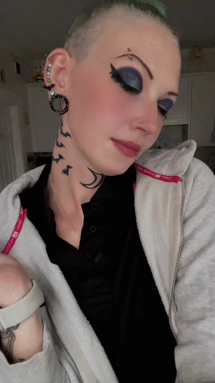 @XxBatQueenxX