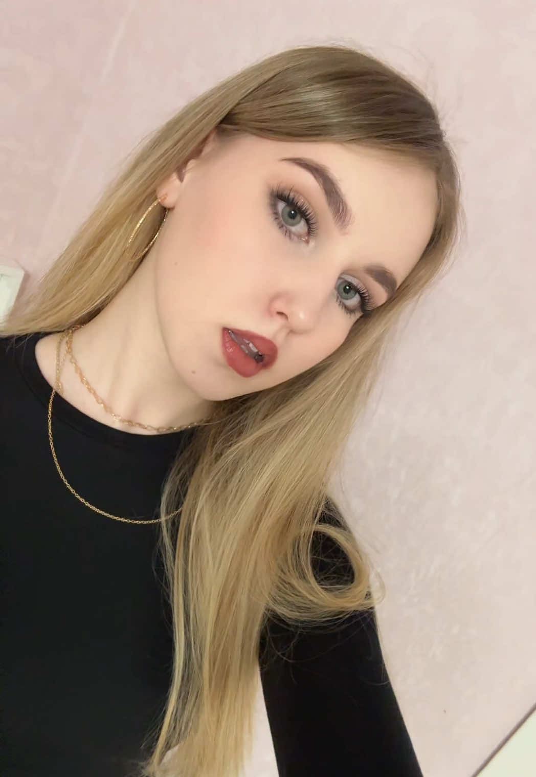 @vinoamour