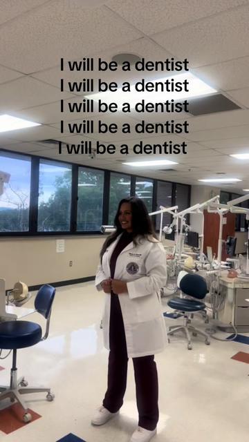 @Merna | Dental Student