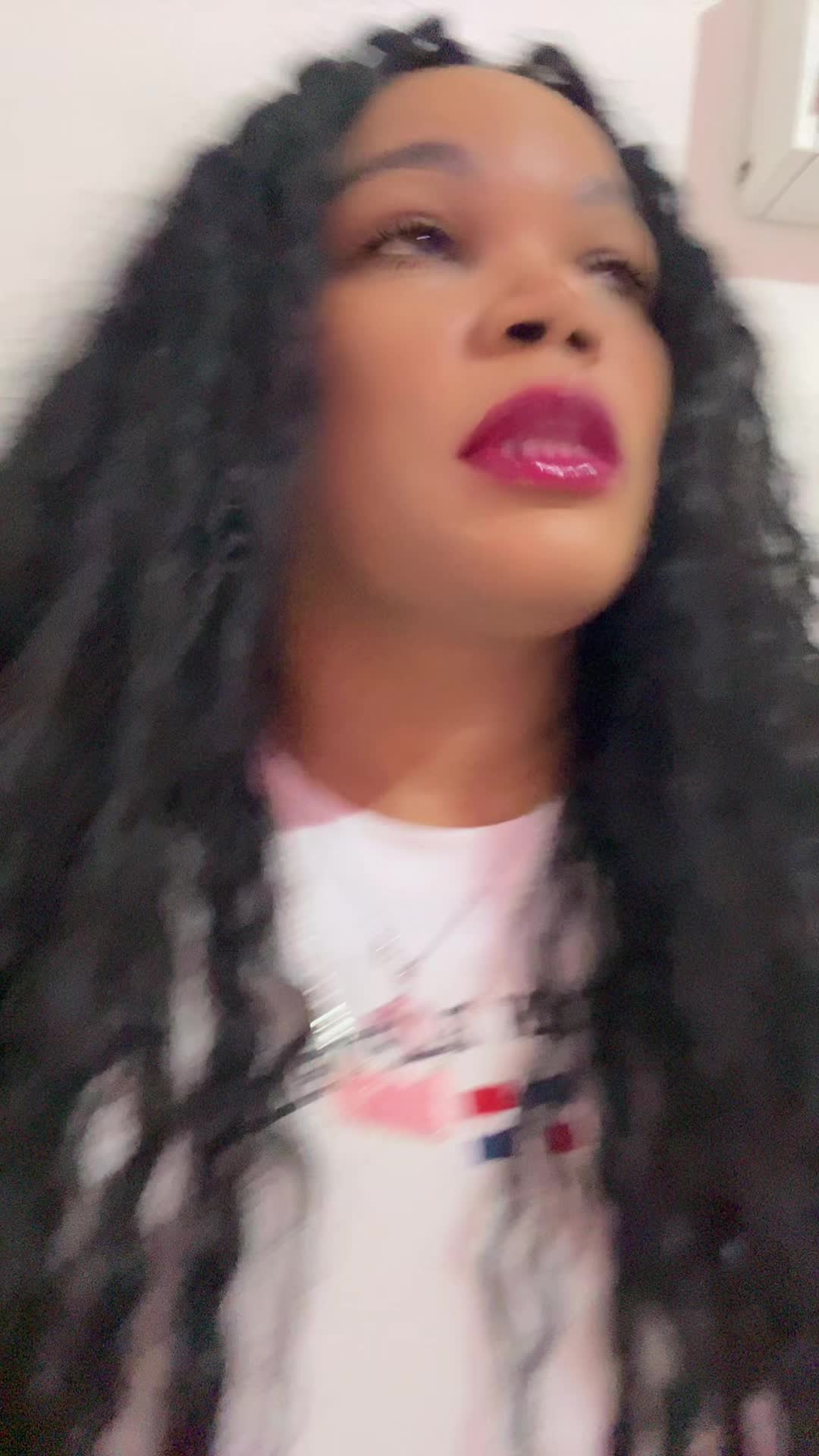 @Esther Zapata